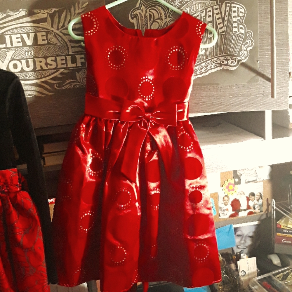 💌Girls sparkly and red Holiday dress